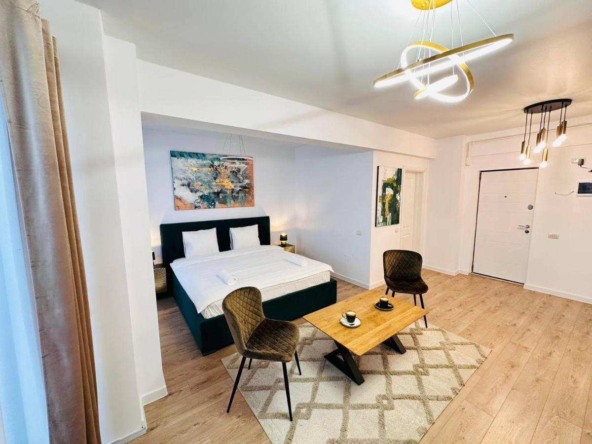 Happy Studio By Rh Living Букурещ Екстериор снимка