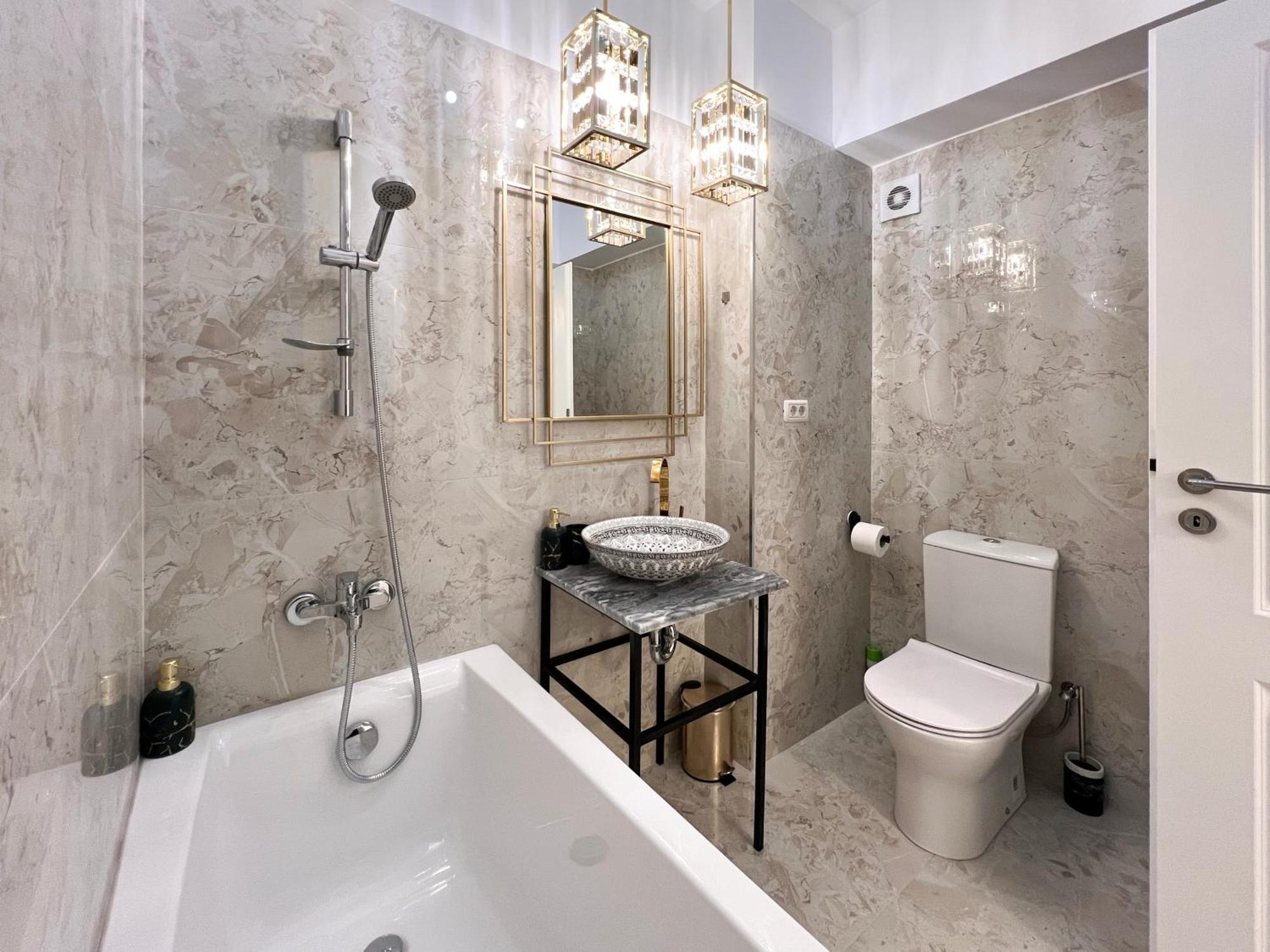 Happy Studio By Rh Living Букурещ Екстериор снимка