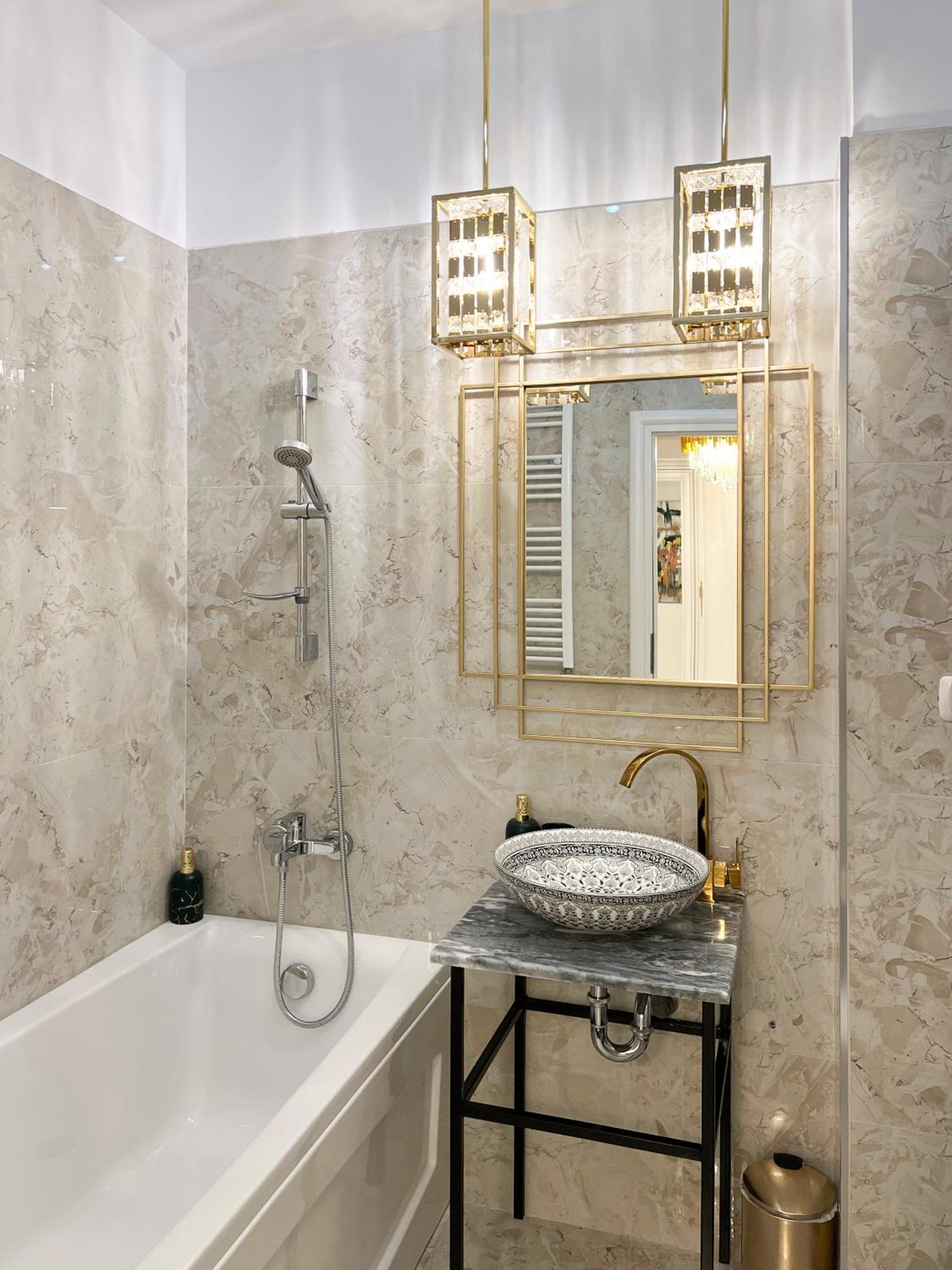 Happy Studio By Rh Living Букурещ Екстериор снимка